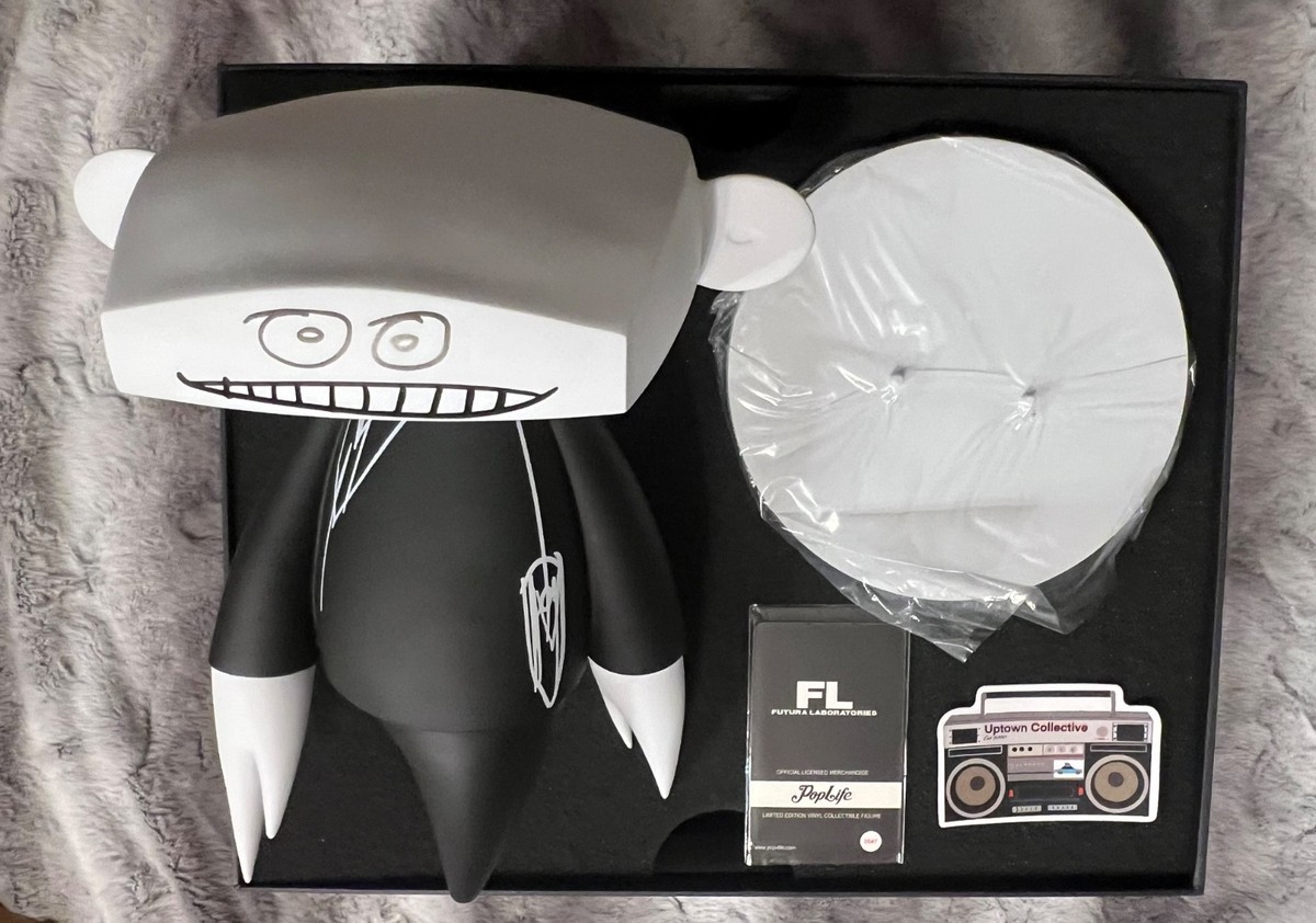 Futura Laboratories X Pop Life Johnny Vinyl Figure 10” 2000 NIB