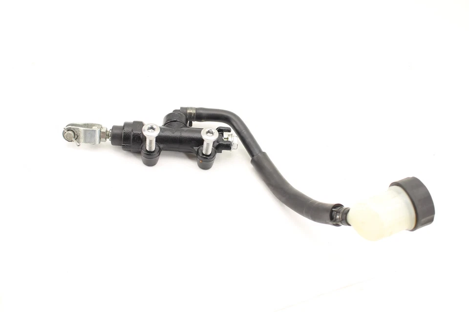 2024 KAWASAKI NINJA ZX6R ZX636 OEM REAR BACK BRAKE MASTER CYLINDER W RESERVOIR Foto 3 de 4