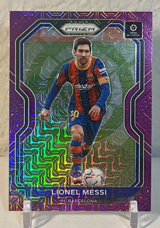 2020-21 Panini Chronicles Prizm La Liga Lionel Messi Purple Mojo Prizm 15