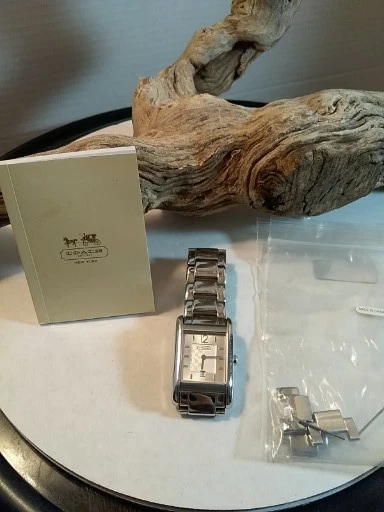 Orologio Donna COACH Quarzo Svizzero Tutto Acciaio Cinturino Argento Stile Tank