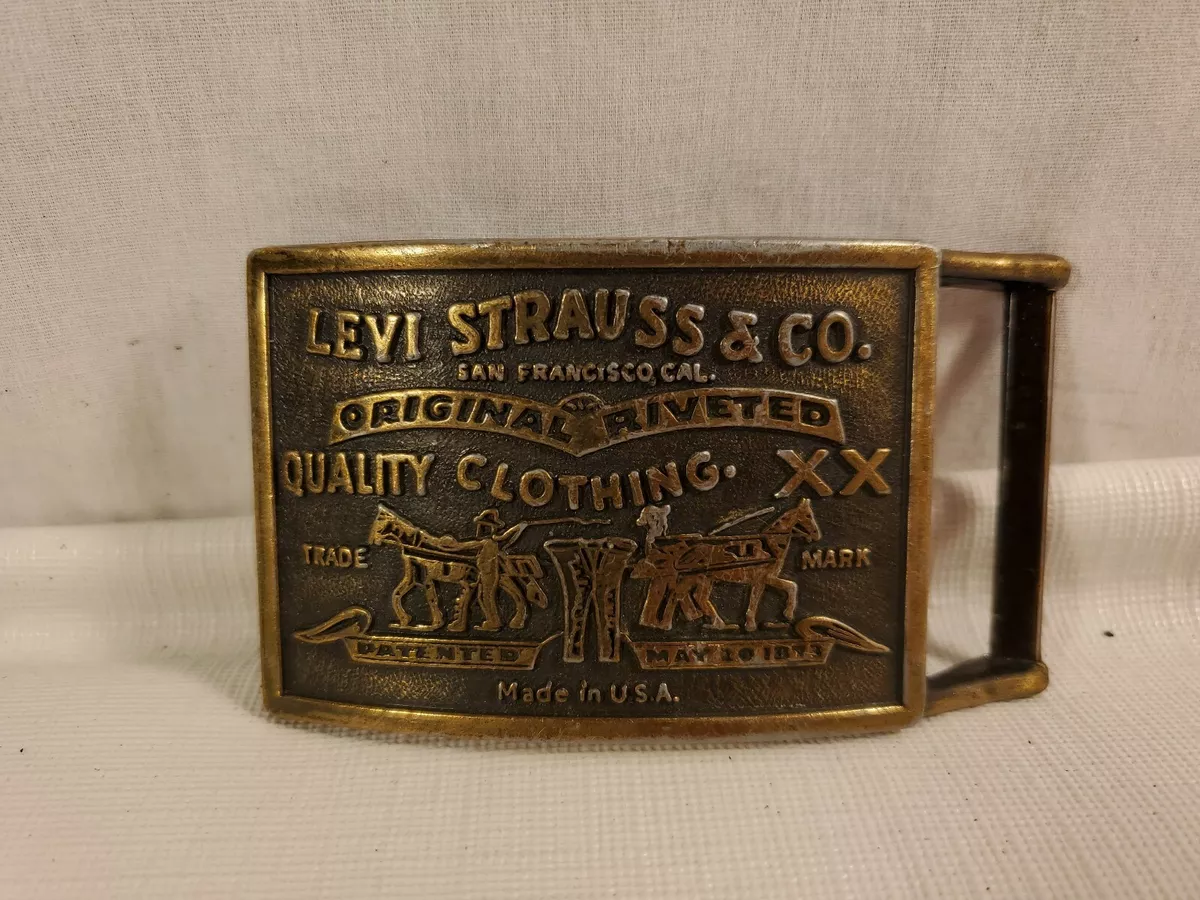 Levi strauss belt sales buckle value