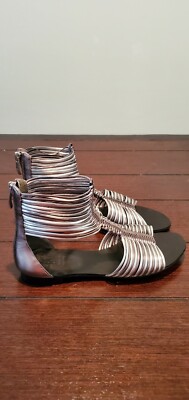 Women's Vince Camuto Saffron Flat Gladiator Sandals Metallic Pewter Leather-5M