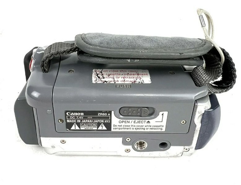 Canon ZR60 MiniDV Digital Video Camcorder Player - Tested (w accessories, tapes)
