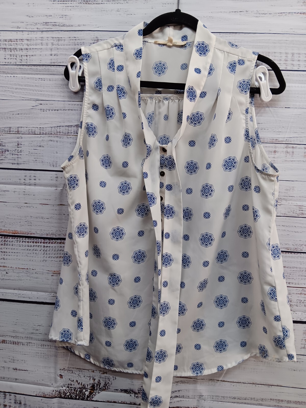 41 hawthorn Blouse top Women's X-Large White Sleeveless Button Up