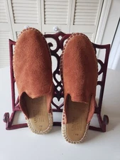 UBUNTU Life LAMU Mule Women’s 9 Chestnut Brown Shoes