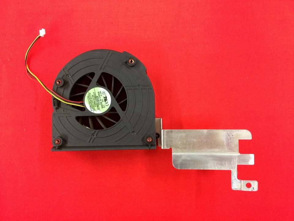 Toshiba Satellite P30 Fan CPU Cooling Fan ATAQ1122000 FD85-CCW DFB601505M20T - Image 2 of 4