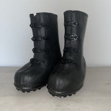 New Men  s Lacrosse Traction Overshoe Black Rubber Studded 4 Buckle Size 11