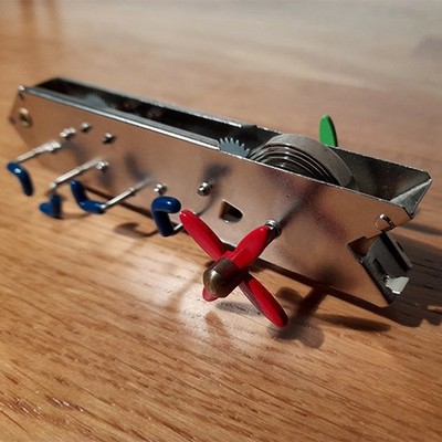 Aufziehspielzeug aus Metall · Kikkerland Design ·  Critter  oder  Wind-Up 