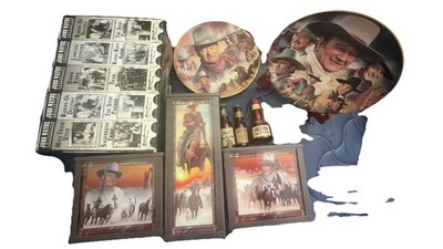 John Wayne Lot Rare Collection (Plates Candles and More)