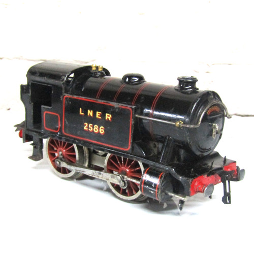 Hornby Spur O LNER 2586 Special Tank Loco - working | Condition: Used