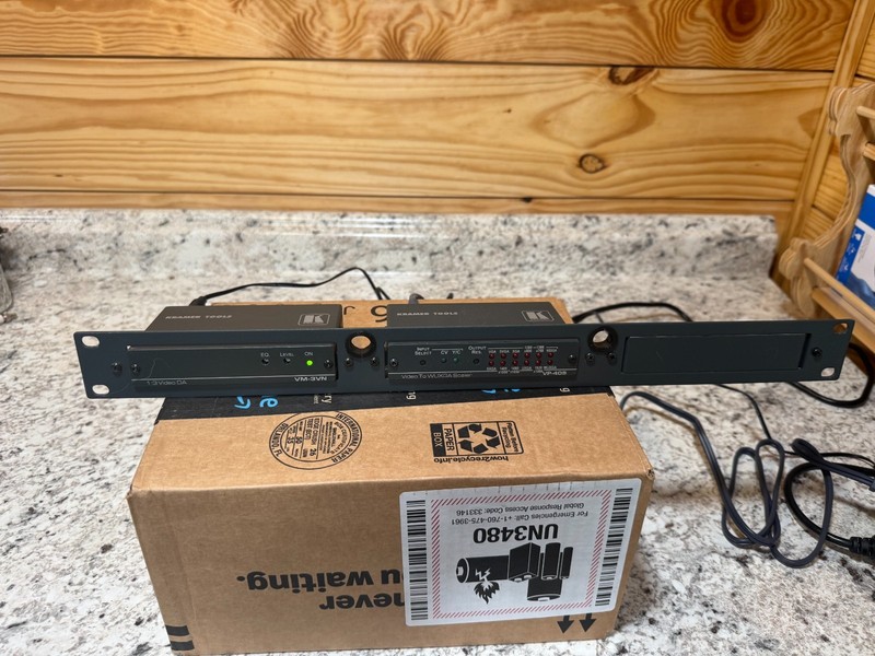 Kramer VP-409 WUXGA Scaler VM-3VN Video DA Rackmount Commercial AV Lot