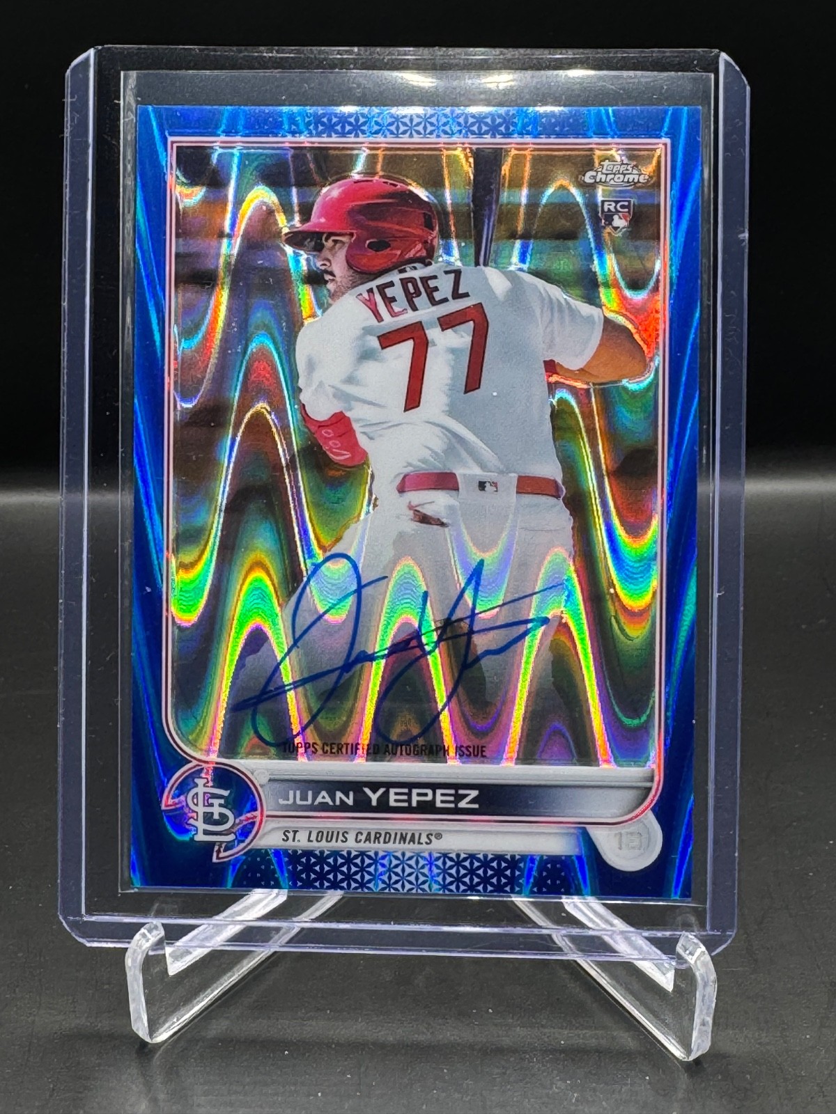 2022 TOPPS CHROME! JUAN YEPEZ! RC! ON-CARD AUTO! BLUE RAYWAVE REFRACTOR! #/150!