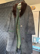 VTG Austrian/German Loden-Frey Wool Women  s Coat. Med, 3/4 sleeves, fur collar