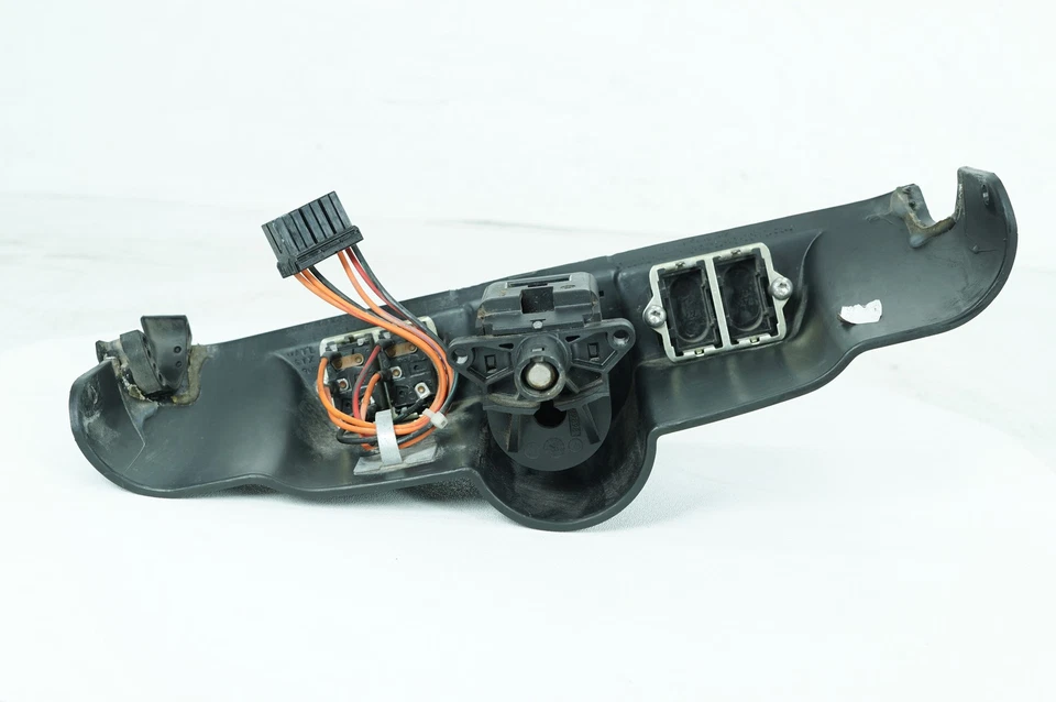08 Harley Touring FLHX Street Glide OEM tablero tapa interruptor bloqueo SIN llave Foto 2 de 4