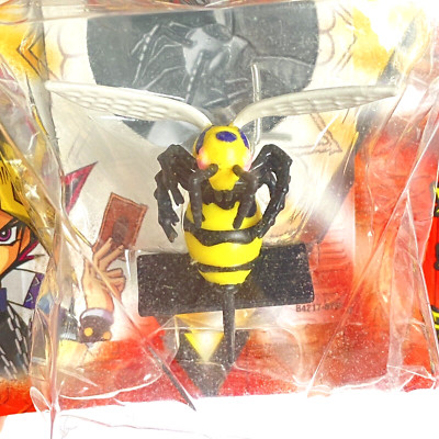 Yu Gi Oh Killer Needle Bee 2003 Series 7 Action Figure Toy Holo Tile New In Box