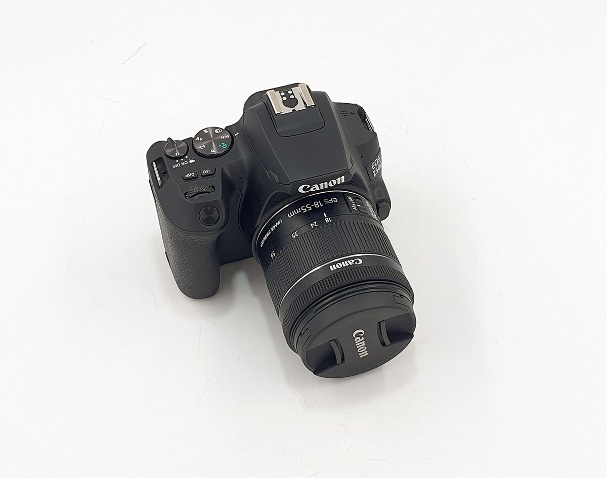 Canon EOS 250D 24.1MP DSLR Camera + EF-S 18-55mm MACRO 0.25m Canon EOS 250D 24.1MP DSLR Camera + EF-S 18-55mm MACRO 0.25m
