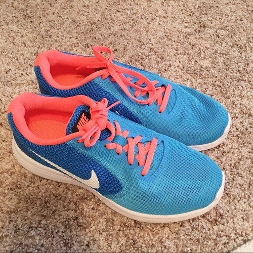 wmns nike revolution 3