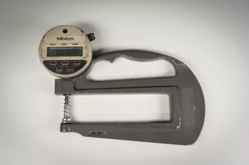 Mitutoyo 547-320 Thickness Gauge IDC-1012EB Dial Indicator