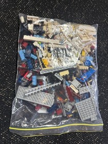 LEGO CREATOR: Bike Shop & Cafe (31026), 100% complete, with instructions