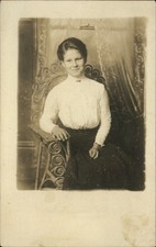 RPPC pretty Edwardian woman Hilda Peterson Minnesota ~ Artura 1908-24 Real Photo