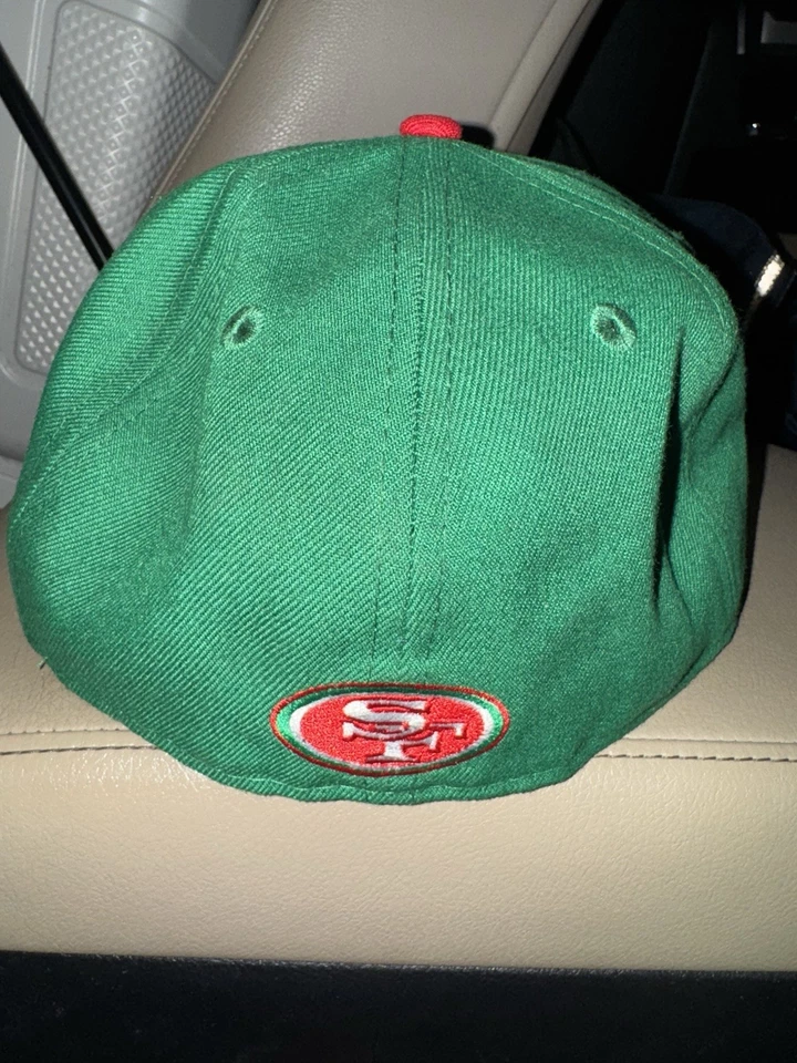 Gorra San Francisco 49ers ajustada New Era 59Fifty verde roja talla 7 1/4 Foto 2 de 4