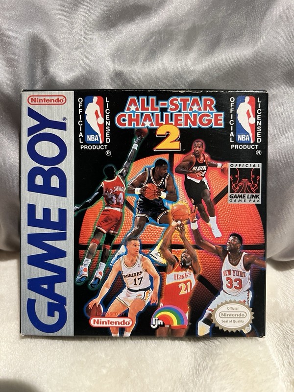 Nintendo Game Boy NBA All Star Challenge 2 gb with Original Box and Manuel
