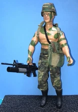 GI JOE 12” FIGURE, HALL OF FAME COMBAT CAMO DUKE, 1992 w/GI JOE OUTFIT & MORE!