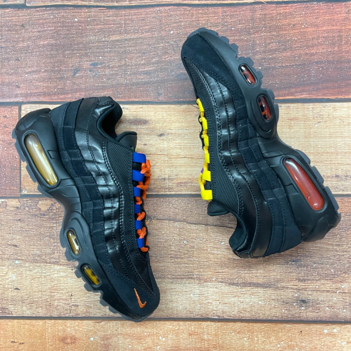 Nike Men's Air Max 95 Premium NY vs LA Shoes (Men's Sizes) AT8505