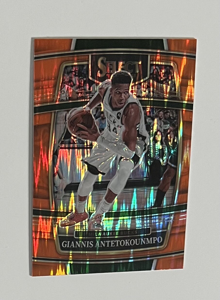 2021-22 Select Concourse Orange Flash Prizm Giannis Antetokounmpo #35 Bucks