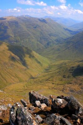 Foto 6x4 Allt a' Choire Dhomdain von knapp unter dem Gipfel des Sg�rr nan c2009