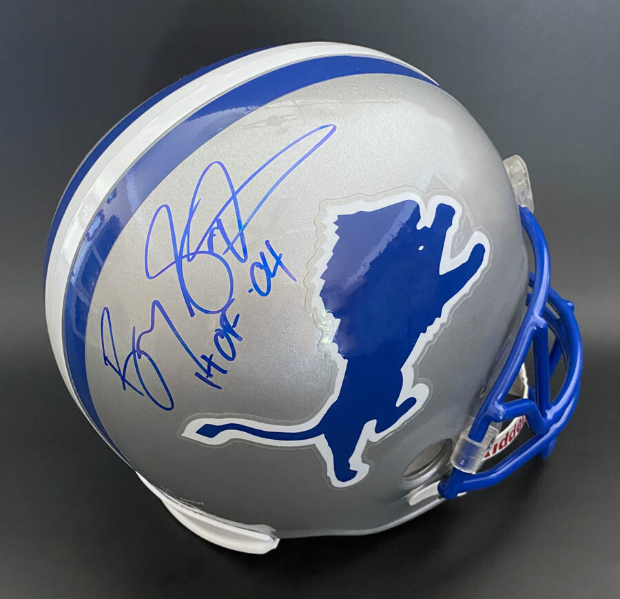 Barry Sanders SIGNED Detroit Lions F/S Helmet + HOF 04 STAT PSA/DNA AUTOGRAPHED