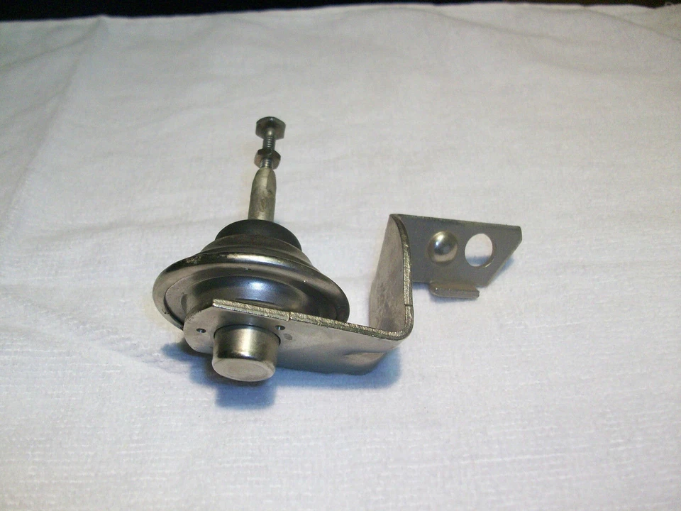 Chevrolet Corvette Carter 1962 AFB Dashpot V8 327 c.i. 300HP Foto 4 de 4