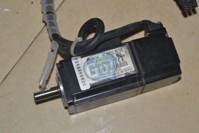 USED ONE   Motor ECMA-C30401ES #D9