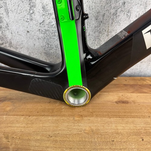 Pinarello Dogma F8 Cerchio Carbonio Freno Bici da Strada Telaio 700c 1746g - Foto 10 di 20