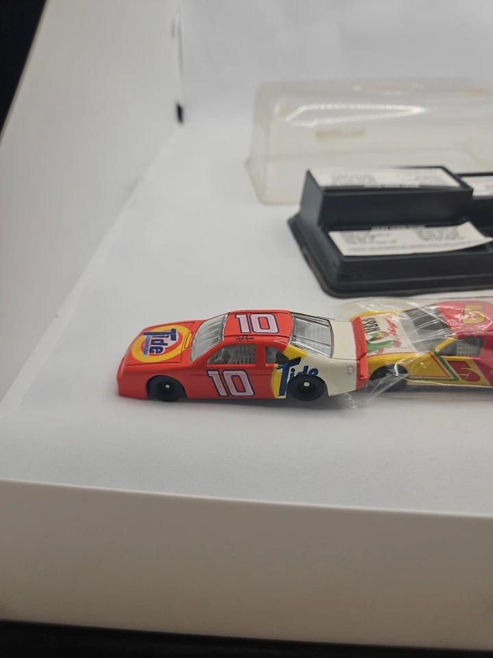 Vintage Lot Of 4 Circle K NASCAR Diecast 1:64 Power Pit Stop #44 #10 #5 #4 #SC13 - Image 4 of 4