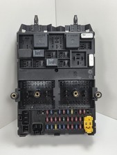Módulo de control de carrocería Jeep Grand Cherokee WJ 00-01 BCM relé de panel de fusibles 56042942