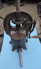 4 Qt. COMPLETE Enterprise Sausage/slim jim - Fruit/lard/etc. Press  (M-21)