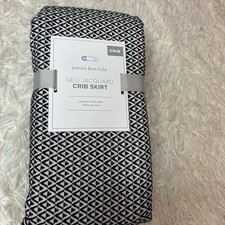POTTERY BARN KIDS CRIB BED SKIRT NWT 79 Black White GEO JACQUARD Pattern