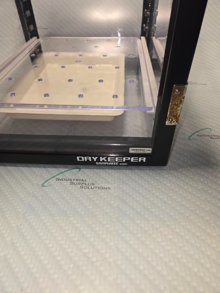 ARMÁRIO DESSECADOR SANPLATEC DRY KEEPER COM HIGRÔMETRO - Imagem 2 de 3