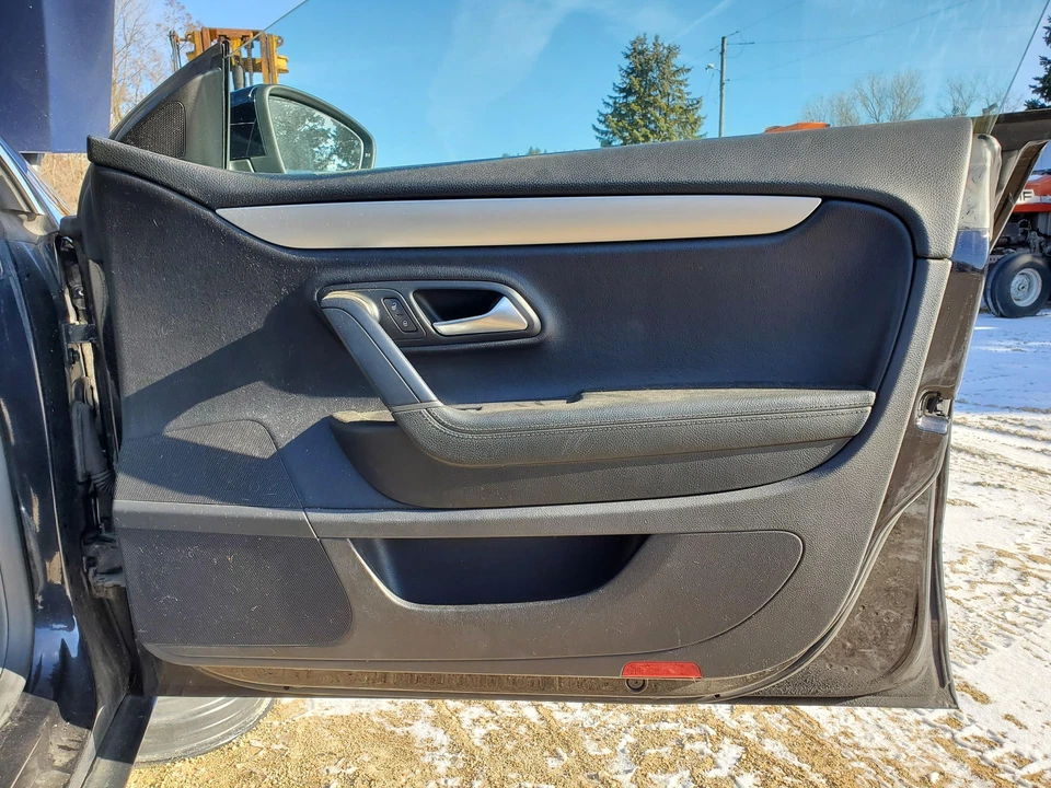 Motor de ventana eléctrica delantero RH lado del pasajero 2009-2010 Volkswagen CC Foto 2 de 4