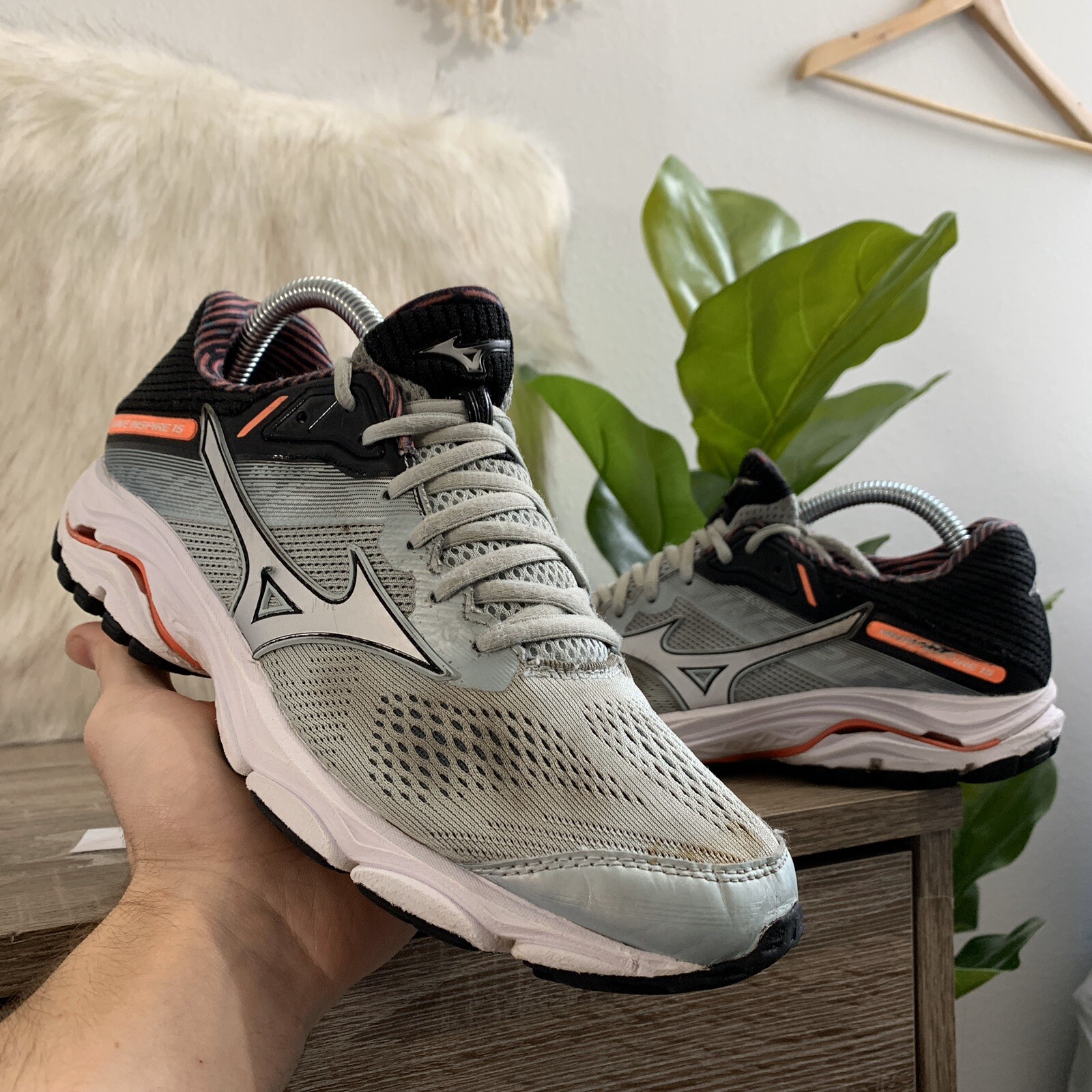 mizuno wave inspire 15 brown