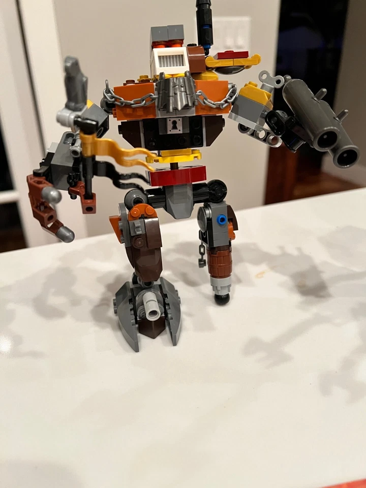 LEGO 70807 The LEGO Movie Series Metal Beard's Duel - Very Rare - missing pieces - Image 4 of 4