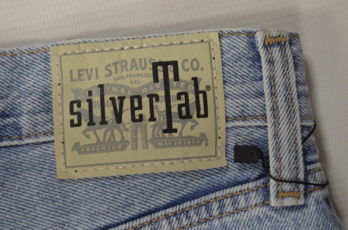 NEW LEVIS SILVER TAB 94 BAGGY JEANS W25 L31 uk 8 women NEW LEVIS SILVER TAB 94 BAGGY JEANS W25 L31 uk 8 women