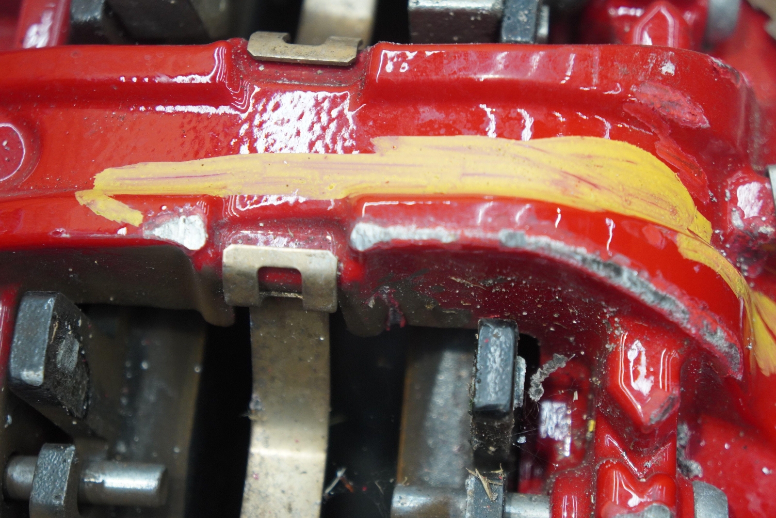 Front Left Brake Caliper Red 670214632 OEM Maserati Grecale Modena 2023 *Note*
