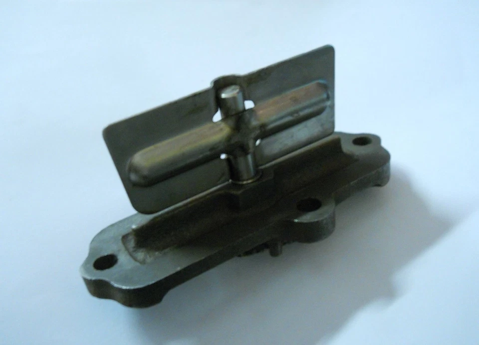 Colector de escape elevador de calor Buick Chevrolet Oldsmobile Pontiac 1975-78 4,1 L/250 Foto 2 de 3