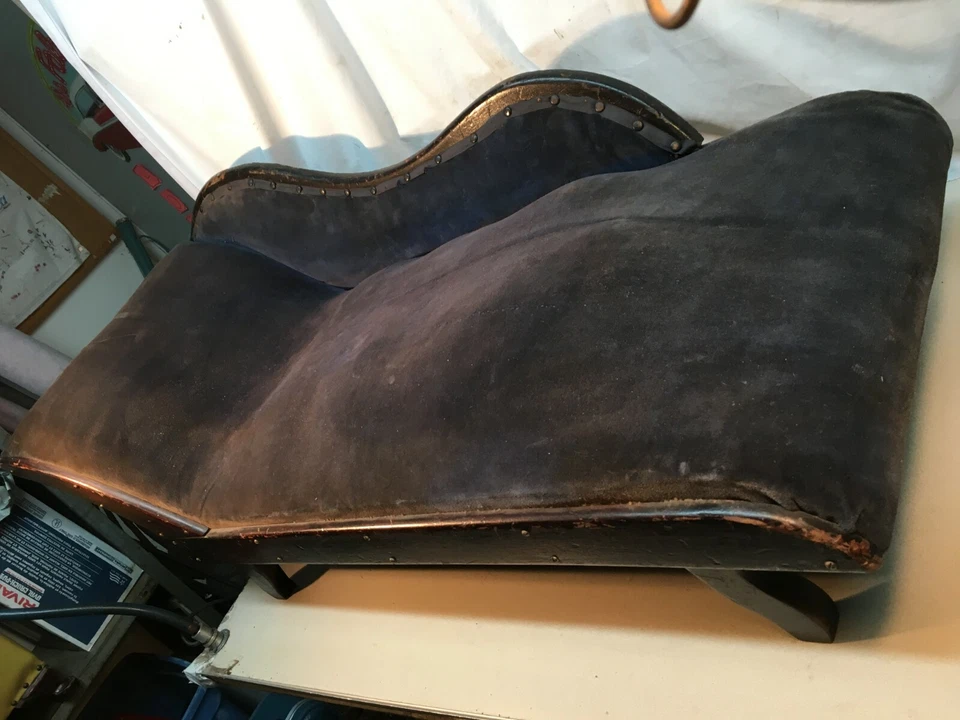 De colección Chaise Lounge Chair Cisne Desmayo Sofá Azul Terciopelo Niño Muñeca Talla 43 pulgadas  Foto 2 de 4