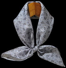 100 Silk men Women 20" Square Scarf neckerchief Wrap paisley gray beige SC20-AO