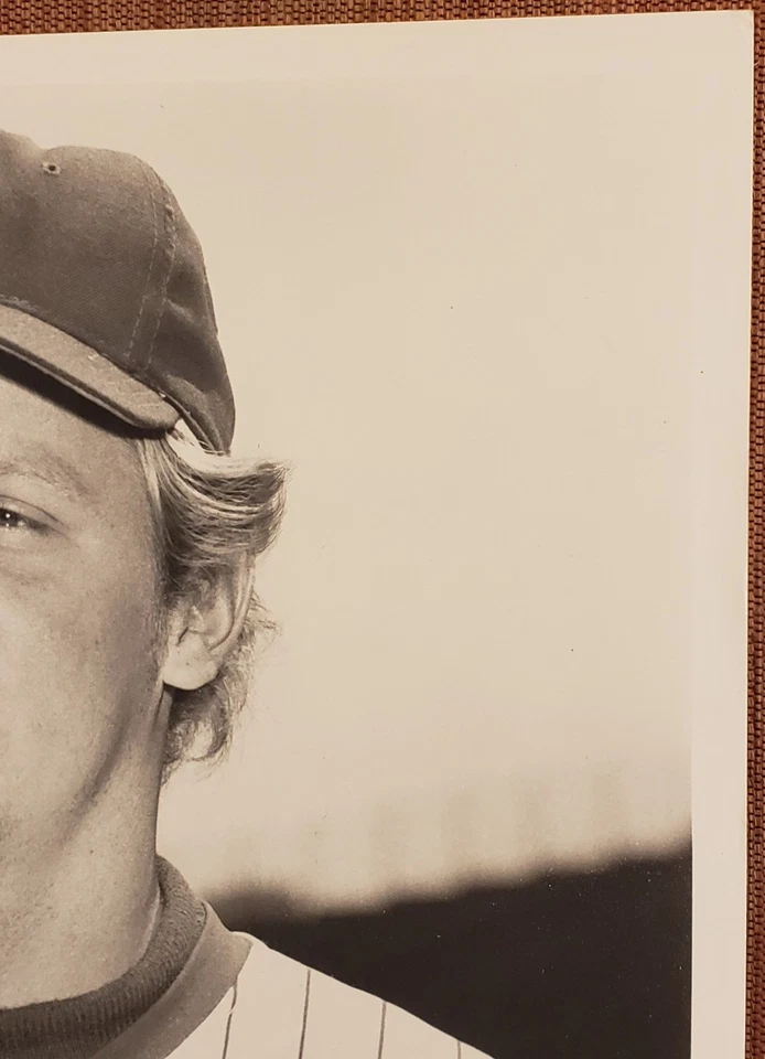 Foto original de béisbol de colección de los Chicago Cubs de Burt Hooton de 8x10 JSA Foto 3 de 4