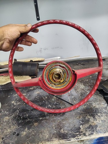 1965 Ford Thunderbird Original Steering Wheel - Foto 14 di 17