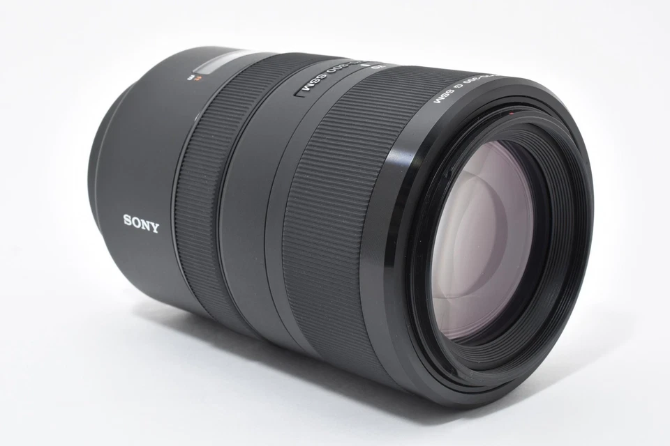 "A mount" Near mint Sony 70-300mm f4.5-5.6 G SSM SAL70300G "A mount" - Image 4 of 4